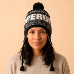 Gorro Chullo Unisex de Lana de Alpaca con Orejeras